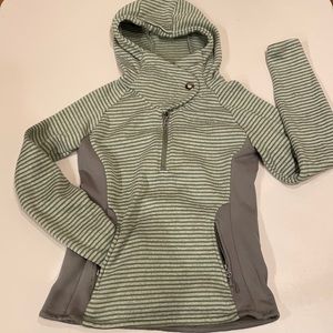 Avalanche fleece hoodie pullover